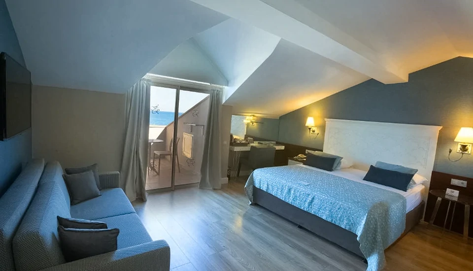 هتل فیم رزیدنس کمر آنتالیا